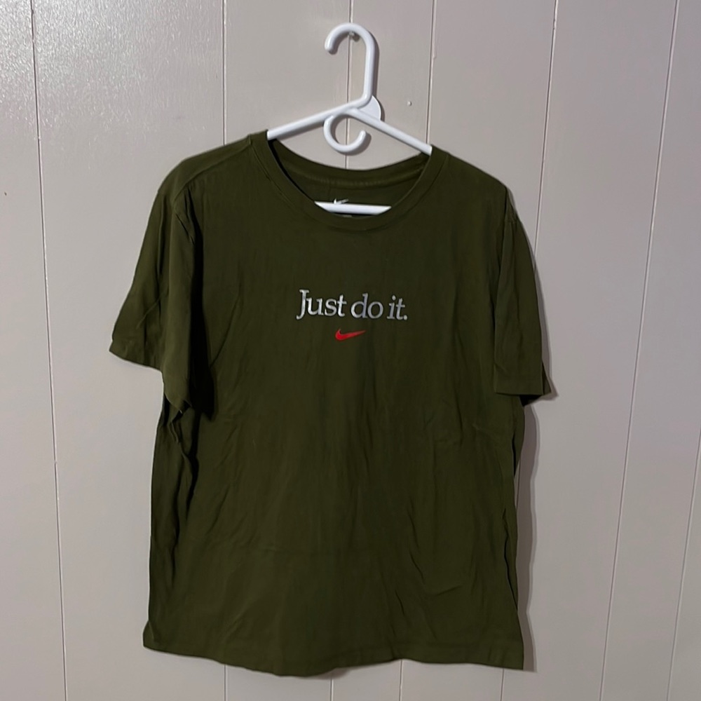 Nike “Just do it” T-Shirt, Size Large
